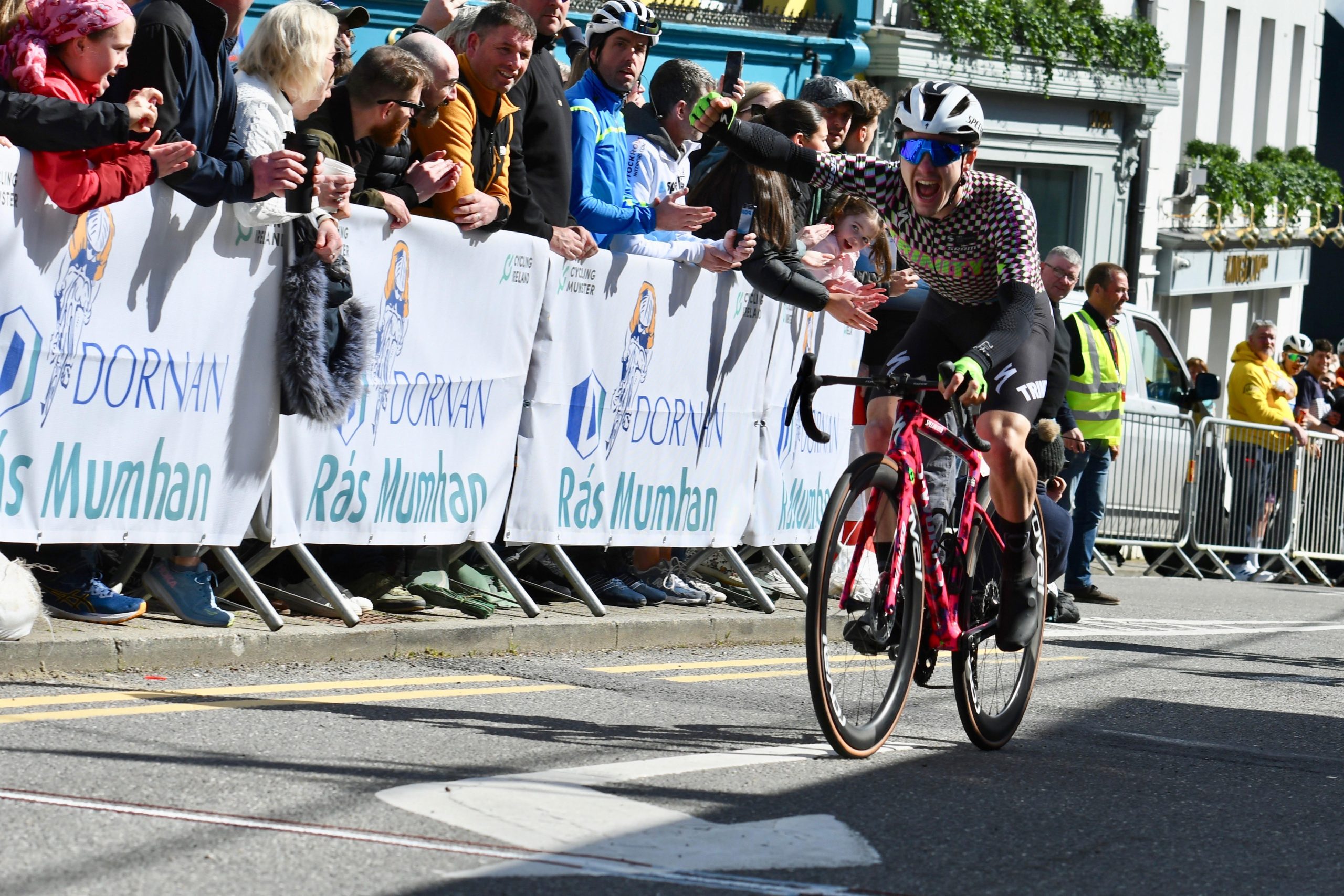 Dornan Engineering is the title sponsor of the 2024 Ras Mumhan cycle that took place over the Easter Weekend, working alongside Cycling Ireland and Cycling Munster